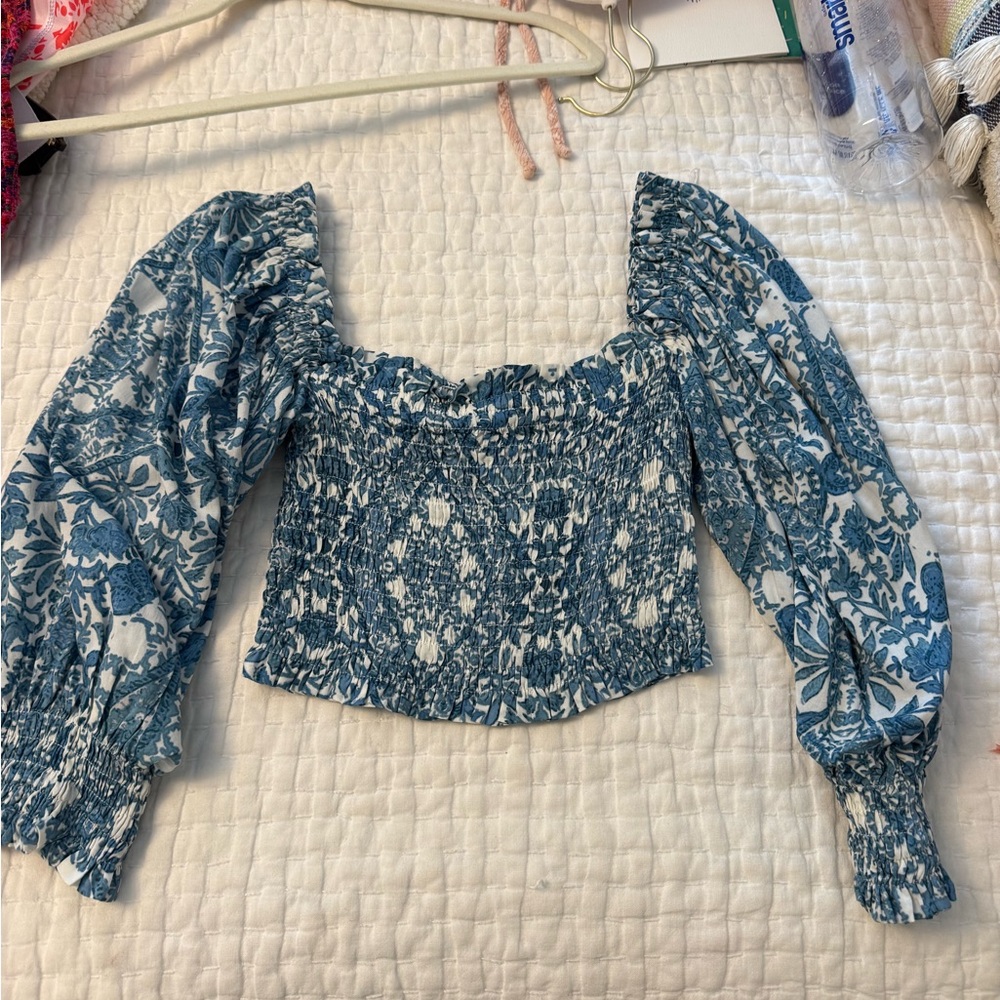 Oliviacious Blue Floral Smocked Women's Top